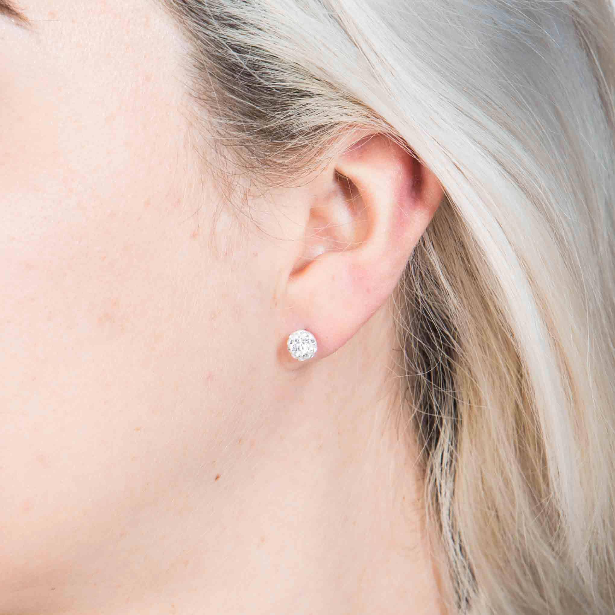 Aretes de Poste con Incrustaciones